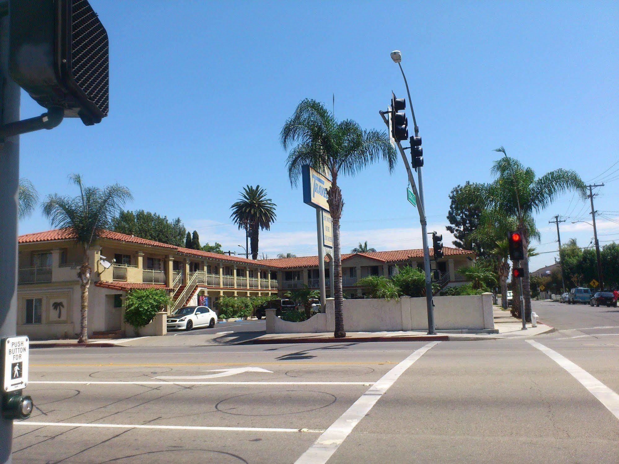 Santa Ana Travel Inn Exterior photo